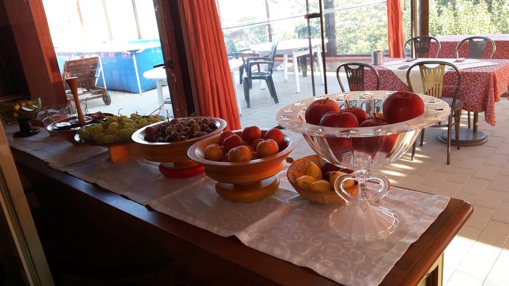 Villa Mola Bed And Breakfast Corbara  Eksteriør billede
